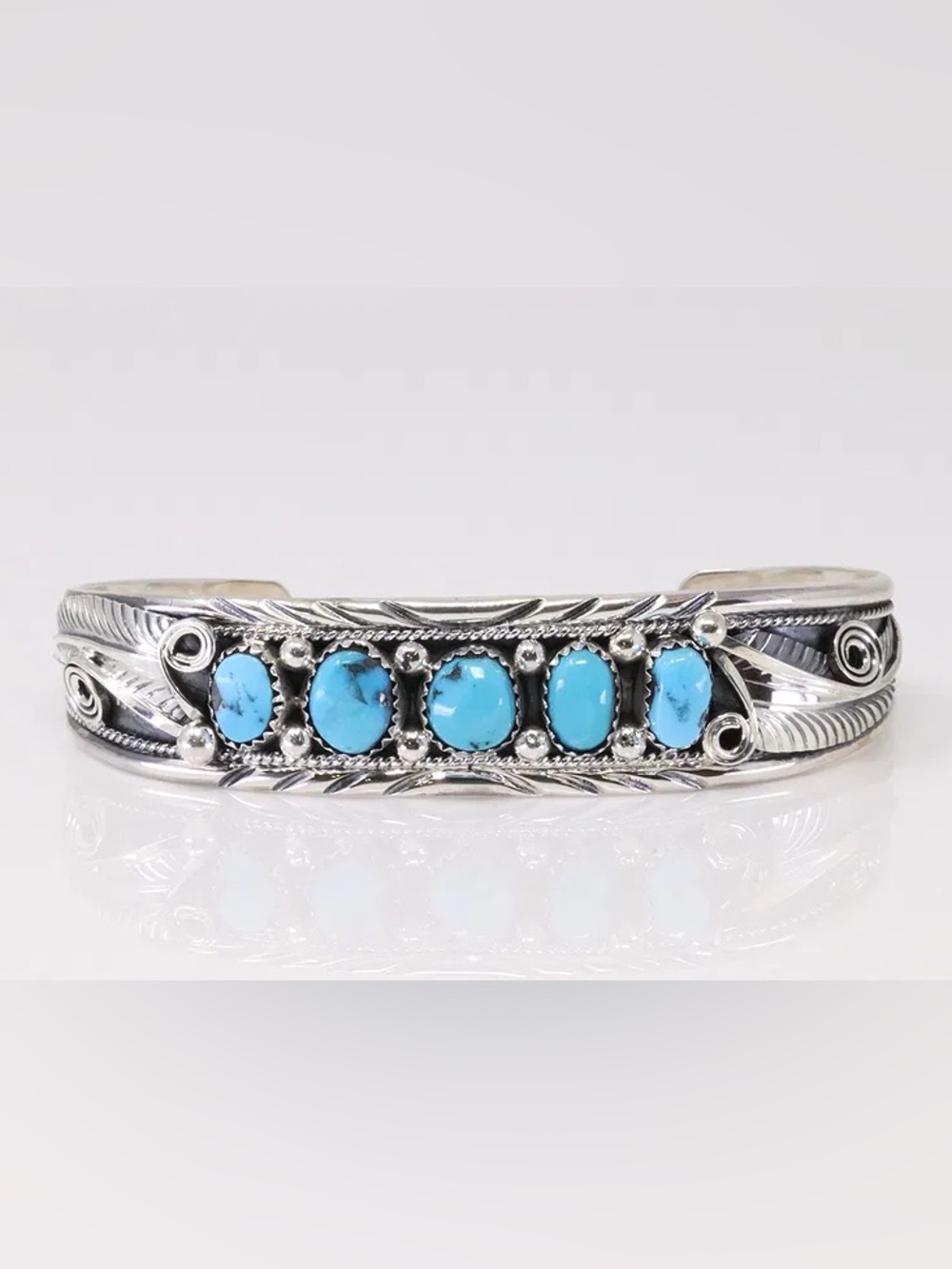 Native America Navajo Handmade Sterling Silver Turquoise Cuff Bracelet